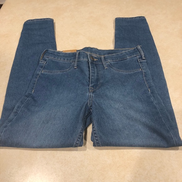 H&M Jeans - Picture 2 of 4